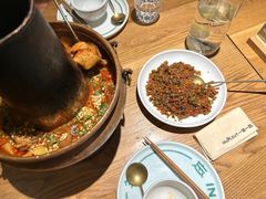 -一坐一忘云南菜(嘉里中心店)