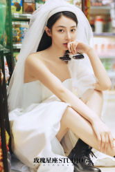 -玫瑰星座婚纱摄影轻奢定制(双井店)