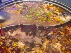 -令狐冲·炭烤活鱼(宝龙店)