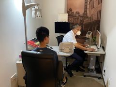 -茂昌眼镜(南京东路店)