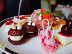 iphone_upload_pic-LONG BAR 廊吧(外滩华尔道夫酒店)