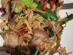 -云海肴·汽锅鸡·云南代表菜(天山百盛优客店)