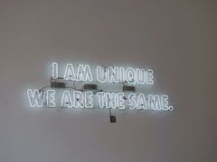 -UNI UNI(环亚凯瑟琳店)