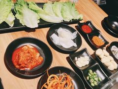 -肉甲韩国木炭烤肉(新壹街1店)