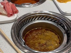 -龍歌自助小火锅(市北CBD万达店)