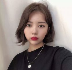 -环球蝶上美业连锁