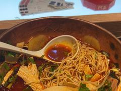 -成都你六姐·牛肉冒菜(上海环宇荟店)