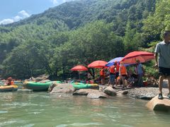 -雅鲁激流探险漂流