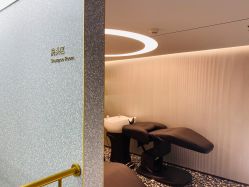 大厅-3AM HAIR SALON烫发染发接发