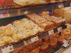 -巴黎贝甜(大宁国际商业广场店)