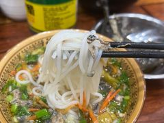 -正宗李家土鸡米线店