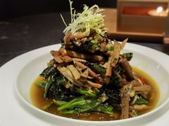 烧椒茶树菇-悦百味·品质川菜(上城店)