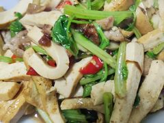 -天鹅到家·保姆月嫂育儿嫂(蔚蓝海岸店)