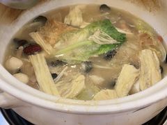 -三上椰子鸡(三亚湾店)
