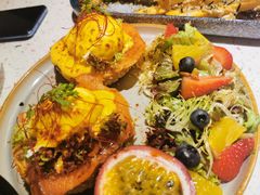 烟熏三文鱼班尼迪蛋-BE BRIGHT KITCHEN(正佳广场店)