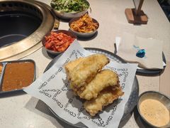 -蚂蚁洞·烤肉大营地(上海静安大悦城店)