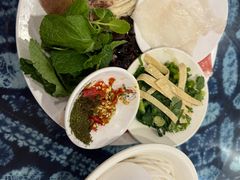 -桥香园云南过桥米线(金马碧鸡店)