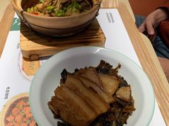 -老乡鸡(上海白玉兰广场店)