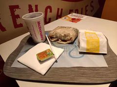 -麦当劳(得来速店)