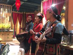 -老滇山寨•云南特色菜•地方菜•民族风情歌舞表演(金碧店)