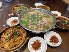 -谢老五跷脚牛肉·非遗传承店
