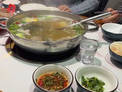 -乡土黄·鲜牛肉火锅·小龙虾(兴业街店)