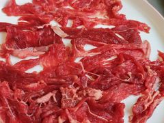 吊龙嫩牛肉-毛辣果·贵州红酸汤牛肉火锅(西单店)