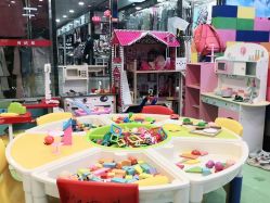 -开心哈乐亲子乐园(东森时尚百货店)