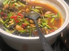 -忆江南·临江鱼馆