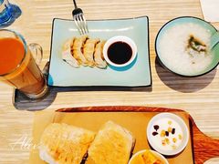 -必胜客餐厅(昆百大泰业城店)