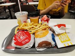 -麦当劳(东方时代广场分店)