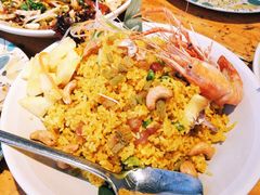 菠萝炒饭-萨芭蒂高空花园餐酒吧