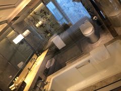 -上海宝华万豪酒店