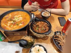 -苗小坛酸汤鱼(酒仙桥店)