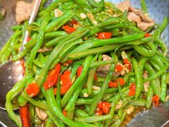干锅芸豆丝肉片-云海肴·汽锅鸡·云南菜(苏州中心店)
