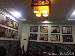 大堂-何氏排骨(左家塘店)