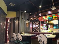 大堂-12道烤味自助牛排海鲜烤肉餐厅(鑫都国际广场店)