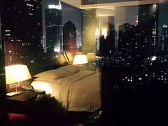 -广州天河希尔顿酒店