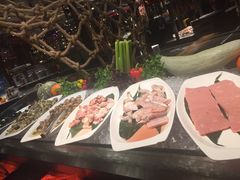 -四海一家自助餐(益田假日广场店)