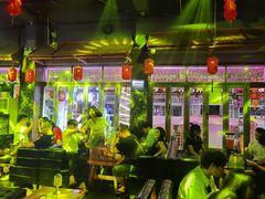 -喜鹊音乐酒馆(西街店)