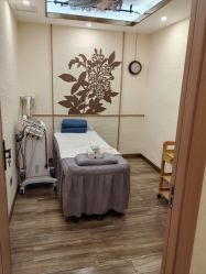 -芳朵美容养生SPA