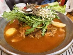 -喇喇排骨火锅·传统韩式脊骨汤(望京西园总店)