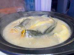 -东海盛宴·海鲜加工厂(二七万达店)