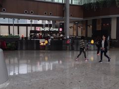 -东荟城名店仓