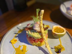牛油果鲜虾塔塔-巴别塔法餐舍(合作路店)