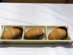 榴莲千丝酥-稻香酒家·34年老字号·港式粤菜(汉街店)