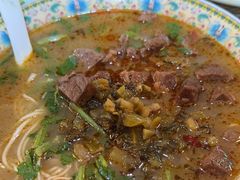 -金杨拉面王小吃面馆·牛三宝面·红烧牛肉粉