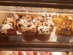 果仁满溢-山崎面包(苏州中心店)