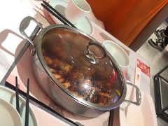 -黄记煌三汁焖锅(新佳丽江汉路店)