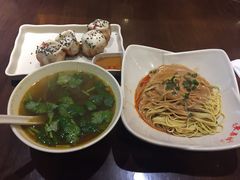 -东泰祥生煎馆(陕西南路店)
